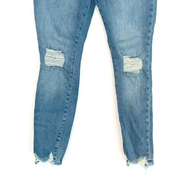 Frame Denim Le High Skinny Crop Chewed-hem Jeans in Paltrow Place size 28 - Picture 5 of 9